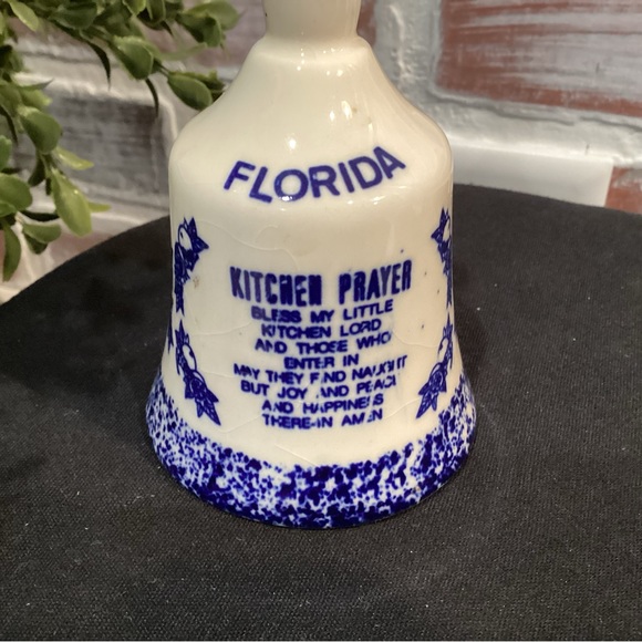 Vintage - Ceramic Porcelain Crafted Bell - Florida - Kitchen Prayer - Nice - Picture 2 of 9